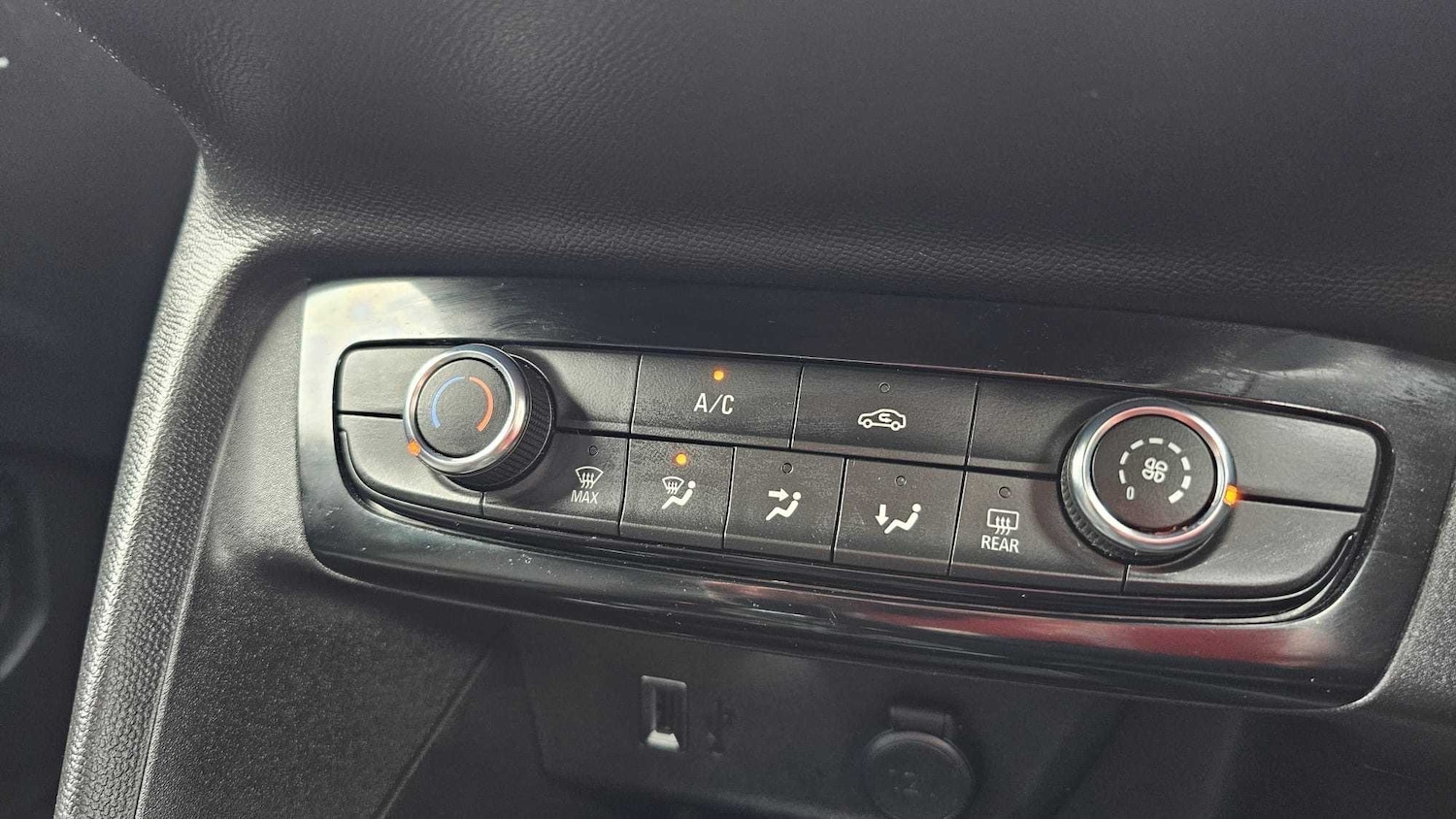 Used Vauxhall Corsa for sale - 77859232: Photo 10