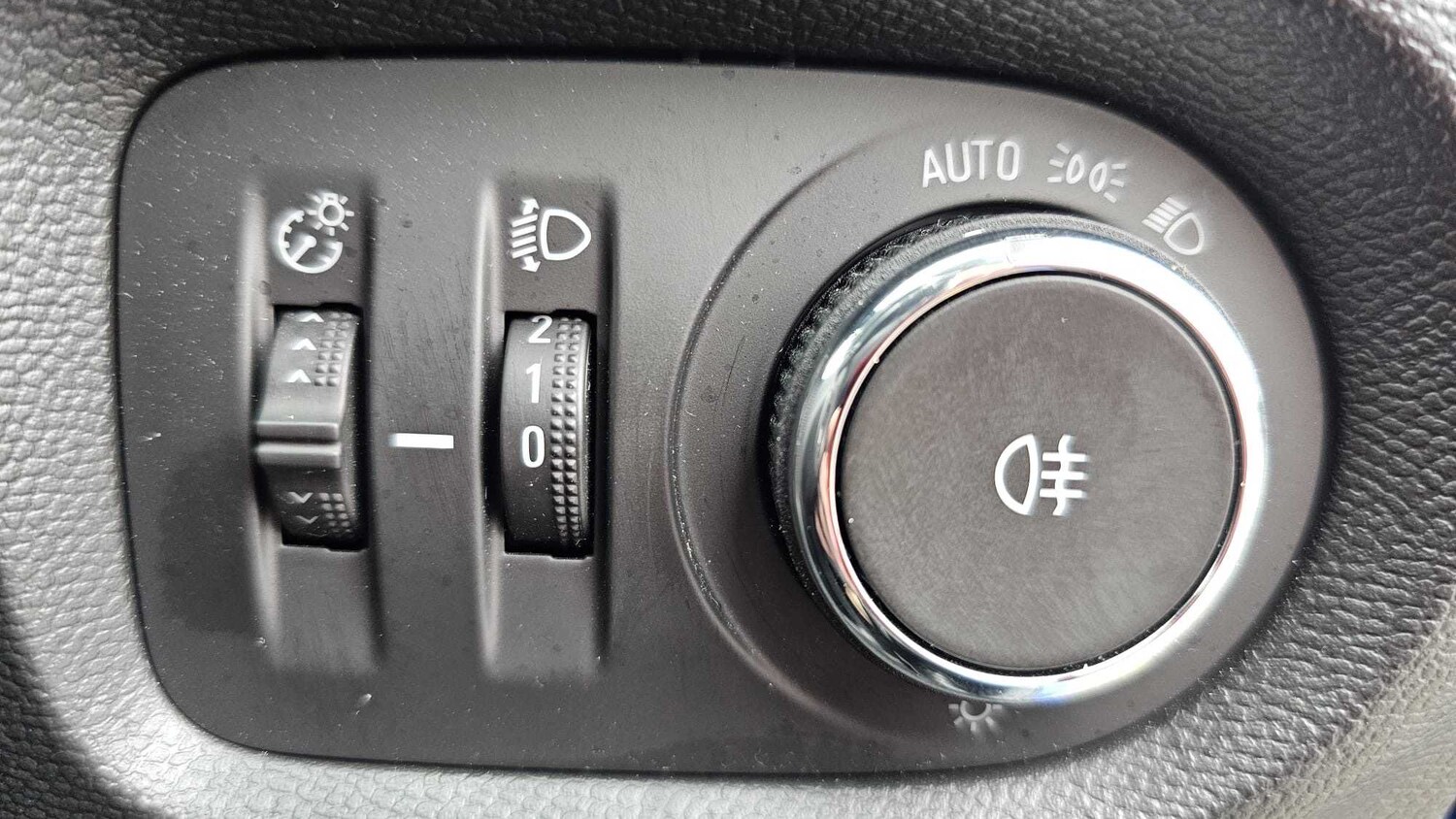 Used Vauxhall Corsa for sale - 77859232: Photo 16