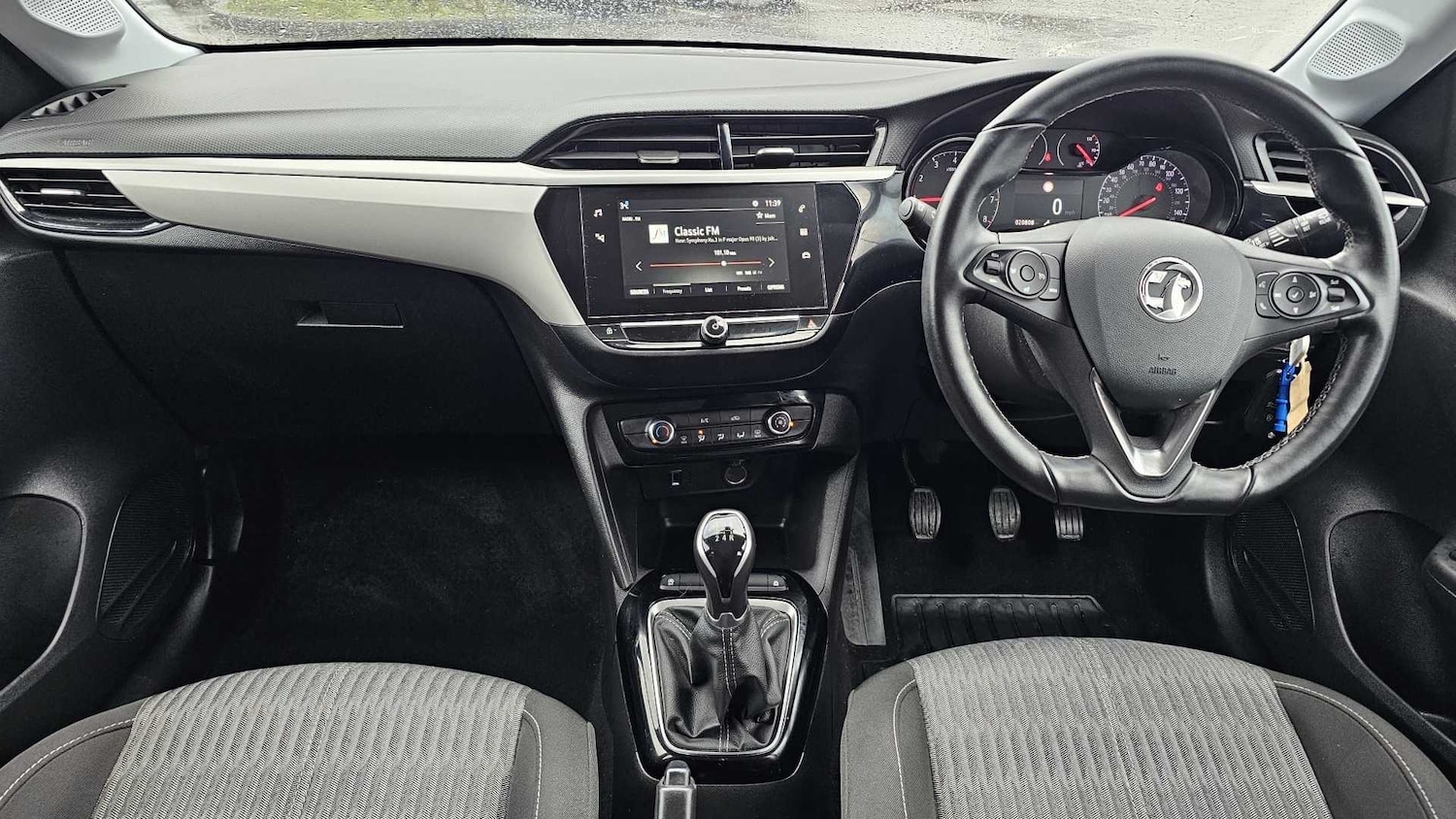 Used Vauxhall Corsa for sale - 77859232: Photo 3