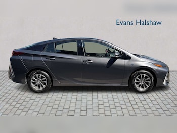 Used Toyota Prius 2019 for sale - 78564464: Photo