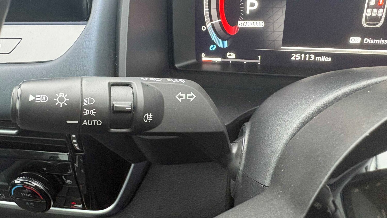 Used Nissan Qashqai for sale - 77861921: Photo 22