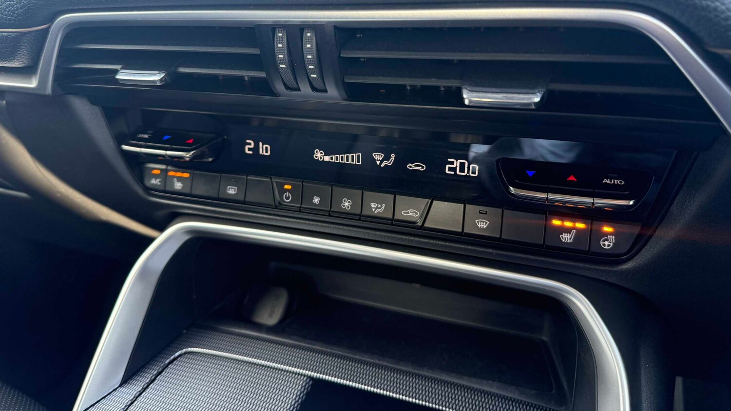 Used Mazda CX-60 2025 for sale - 77859262: Photo 17