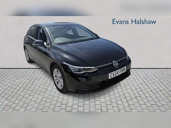Used Volkswagen Golf 2024 for sale - 78978789: Photo