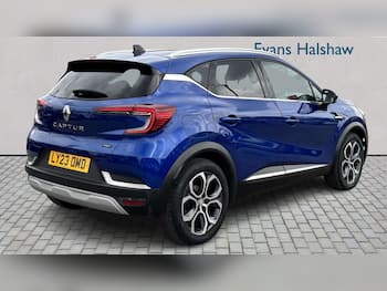 Used Renault Captur 2023 for sale - 79678592: Photo
