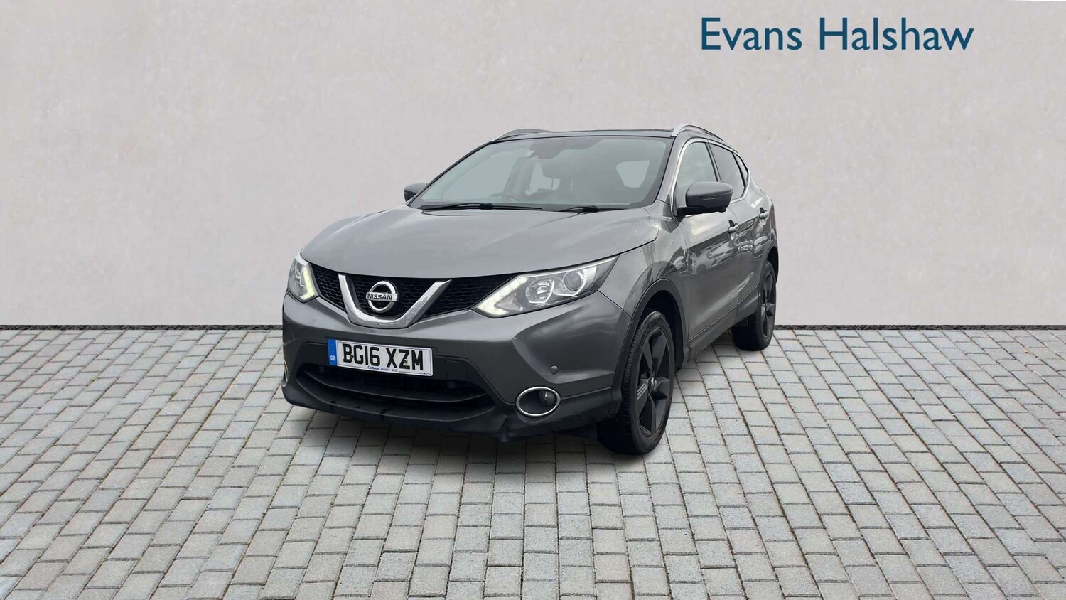 Used Nissan Qashqai 2016 for sale - 77859483: Photo 2