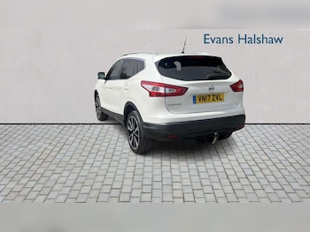 Used Nissan Qashqai 2017 for sale - 78564655: Photo