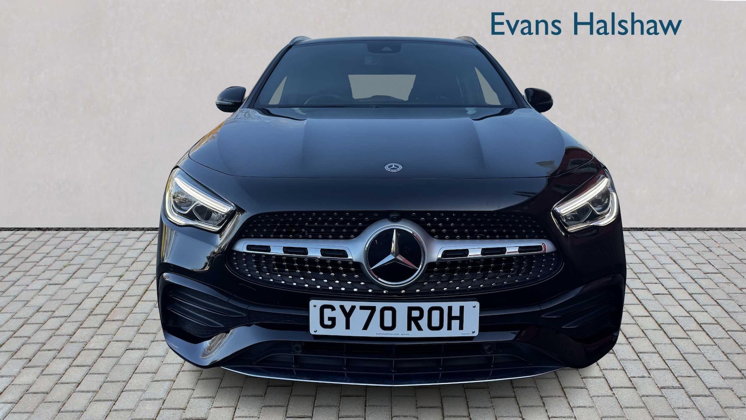 Used Mercedes-Benz GLA for sale - 77861677: Photo 2