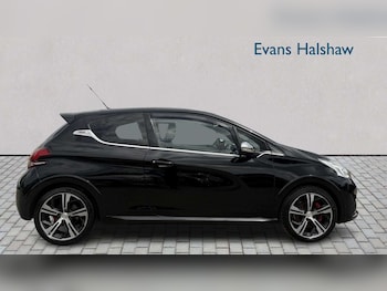Used Peugeot 208 2017 for sale - 78949375: Photo