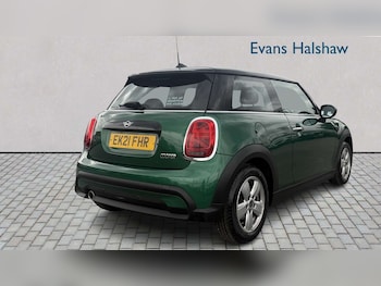 Used MINI Hatch 2021 for sale - 79001997: Photo