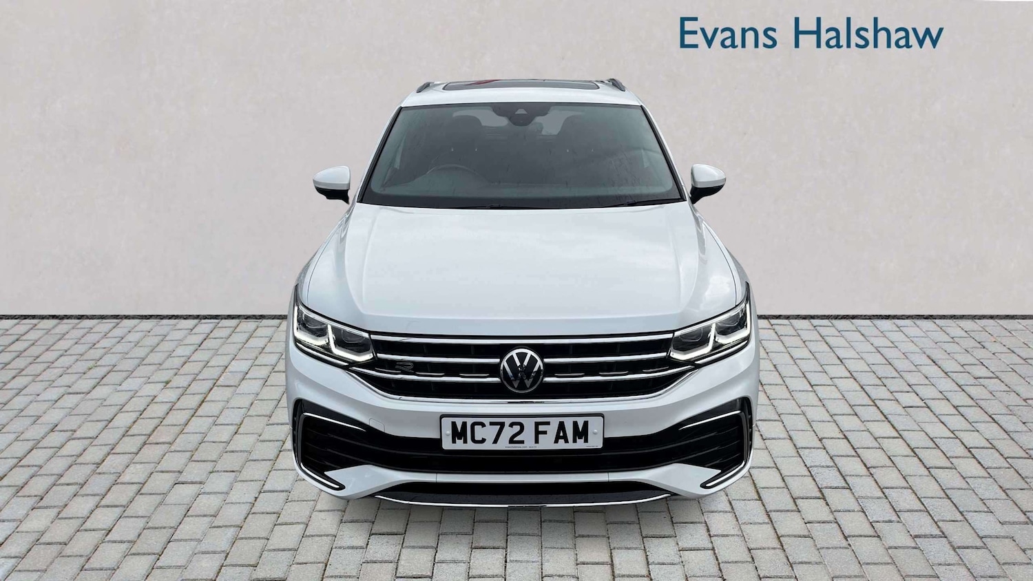 Used Volkswagen Tiguan for sale - 77861256: Photo 2