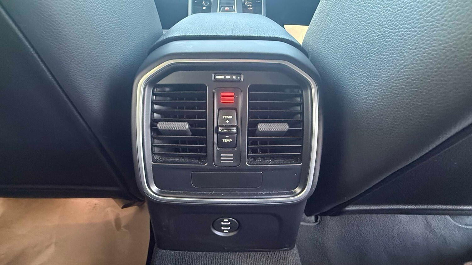 Used Porsche Macan for sale - 77861765: Photo 15