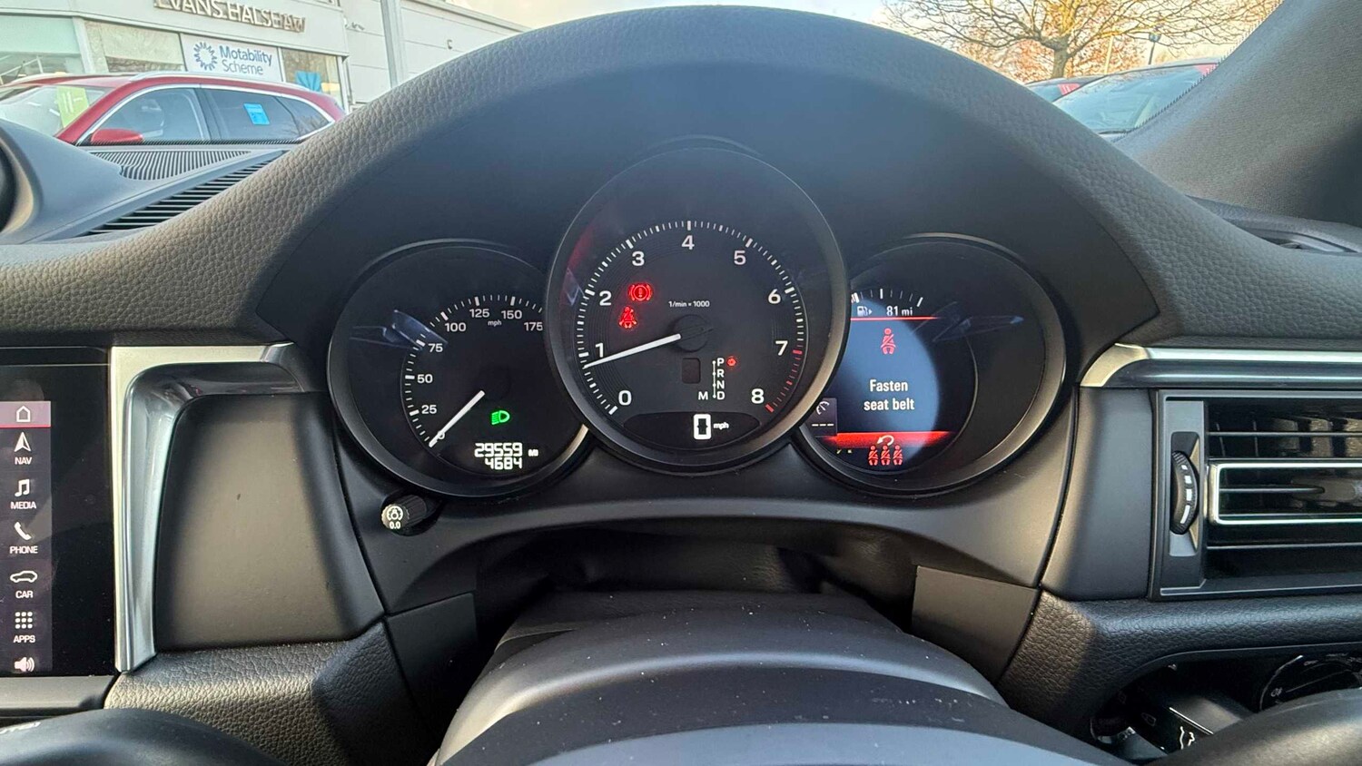 Used Porsche Macan for sale - 77861765: Photo 18