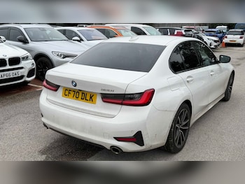Used BMW 3 Series 2021 for sale - 77858801: Photo