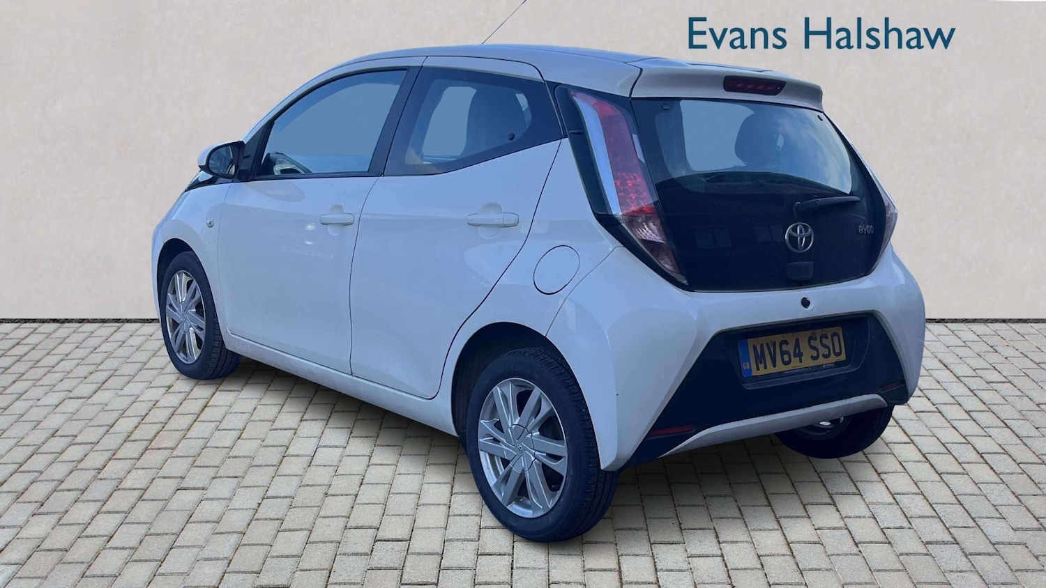 Used Toyota AYGO 2014 for sale - 78051947: Photo 3