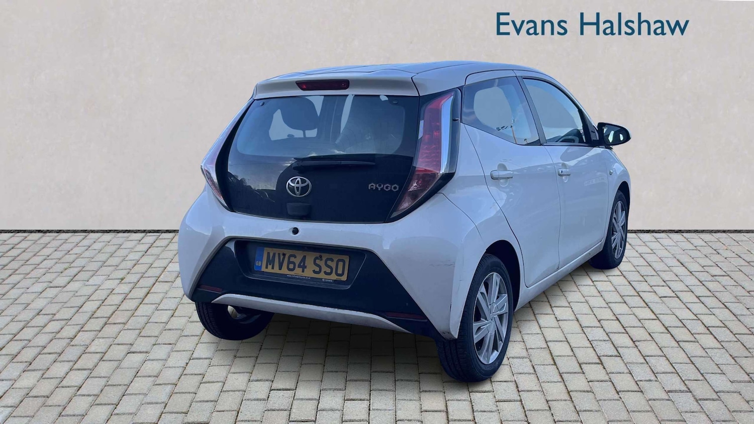 Used Toyota AYGO 2014 for sale - 78051947: Photo 4