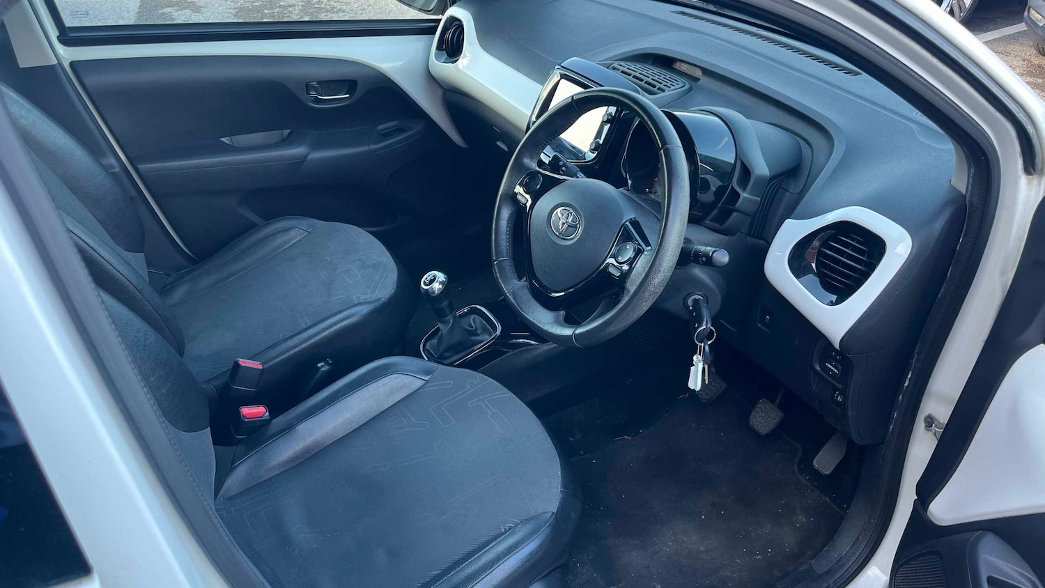 Used Toyota AYGO 2014 for sale - 78051947: Photo 5