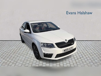 Used Skoda Octavia 2015 for sale - 79282397: Photo