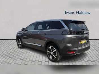 Used Peugeot 5008 2023 for sale - 79172377: Photo