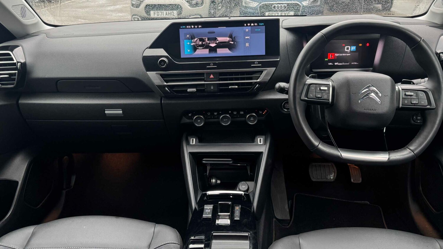 Used Citroen C4 2023 for sale - 77857236: Photo 13