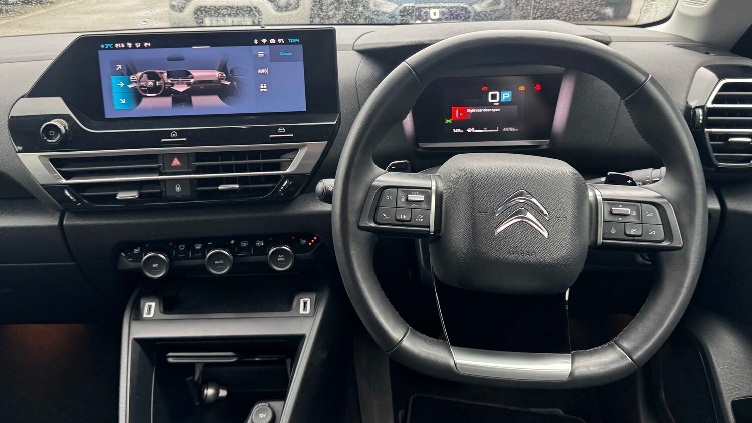 Used Citroen C4 2023 for sale - 77857236: Photo 14