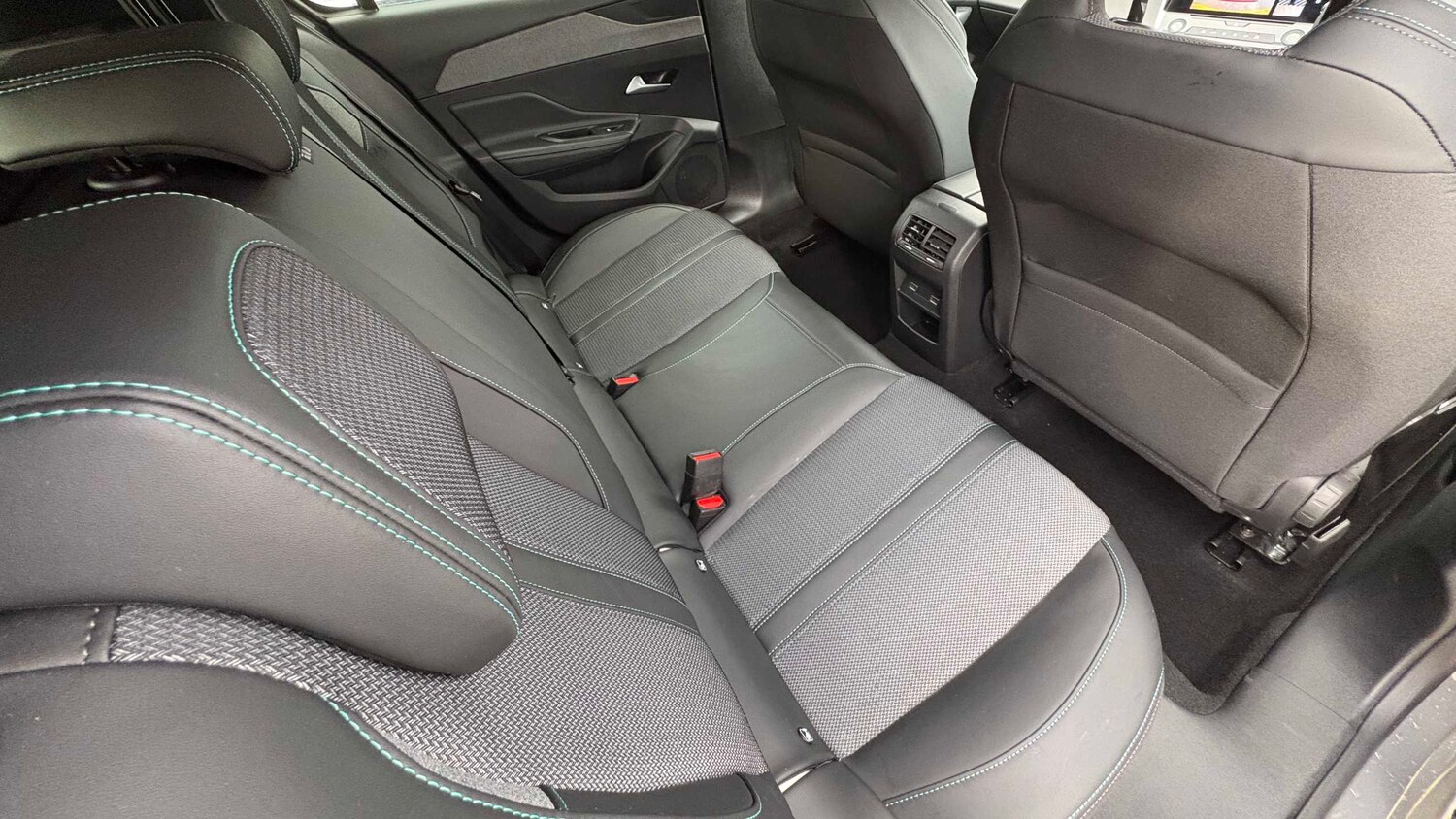 Used Peugeot 308 for sale - 77860568: Photo 12