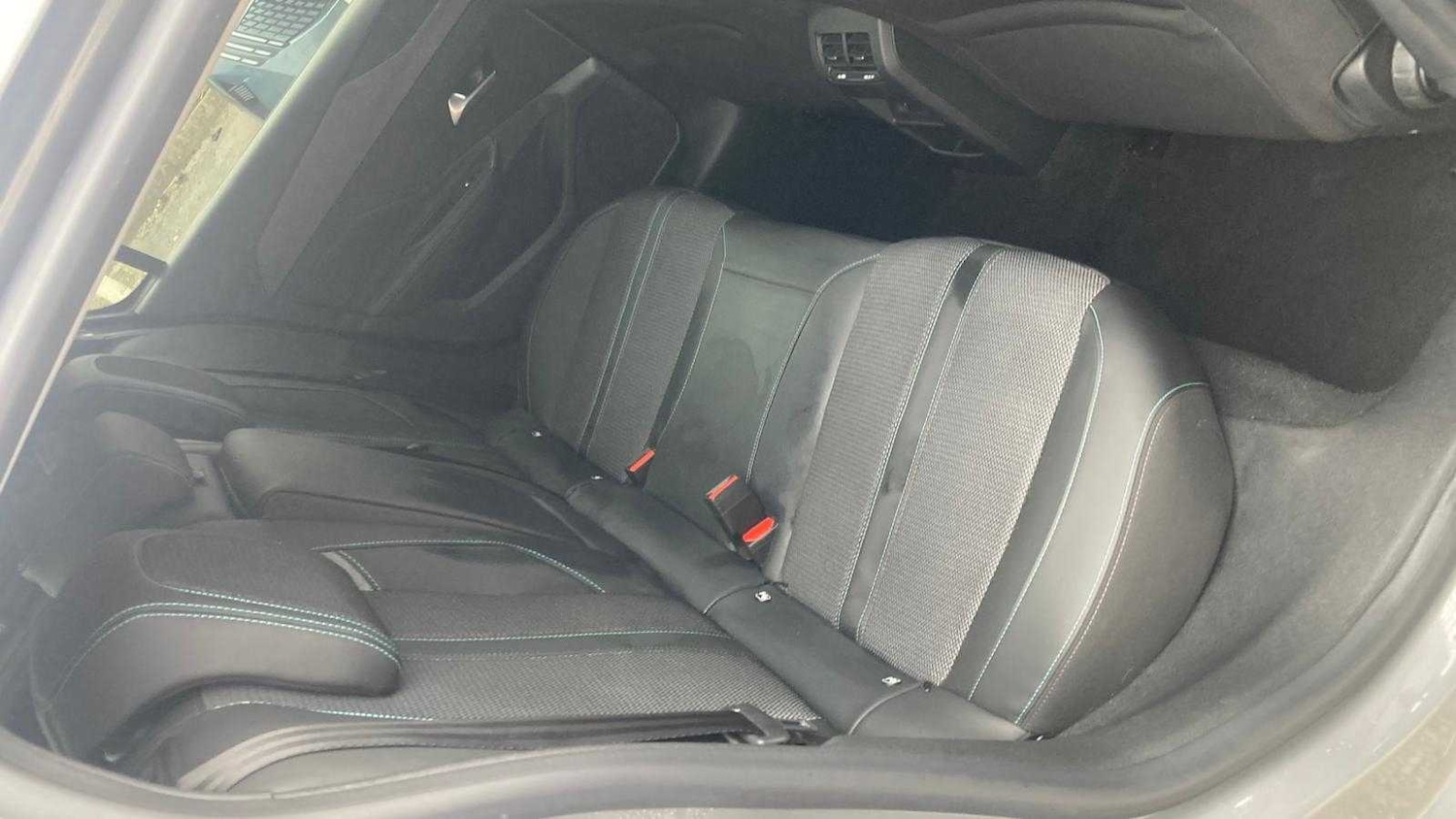 Used Peugeot 308 for sale - 77857325: Photo 18