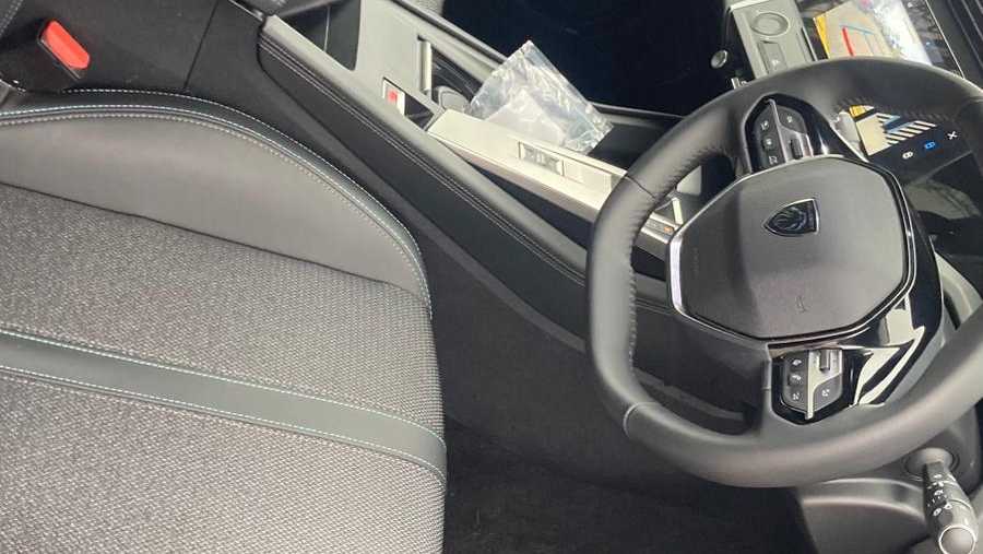 Used Peugeot 308 for sale - 77857325: Photo 19