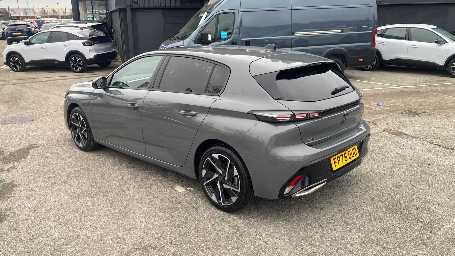 Used Peugeot 308 for sale - 77857325: Photo 9