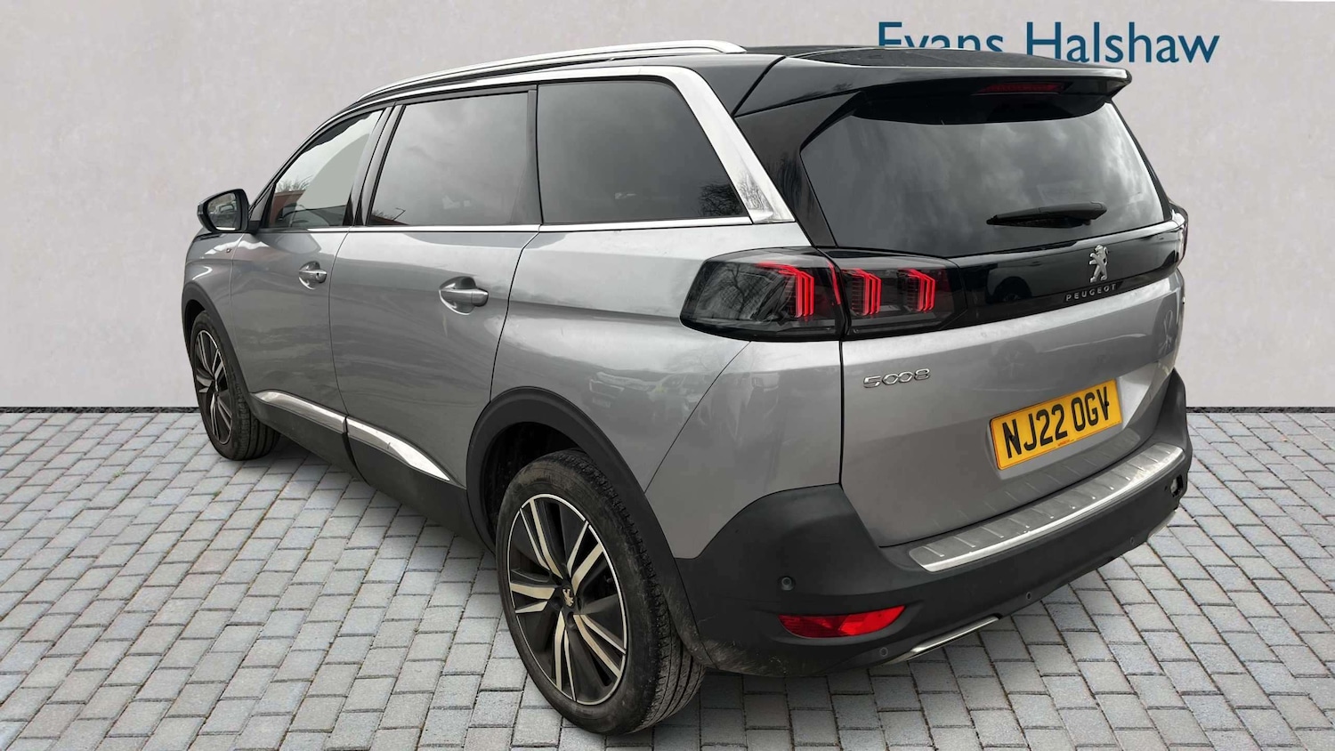 Used Peugeot 5008 2022 for sale - 77914059: Photo 3