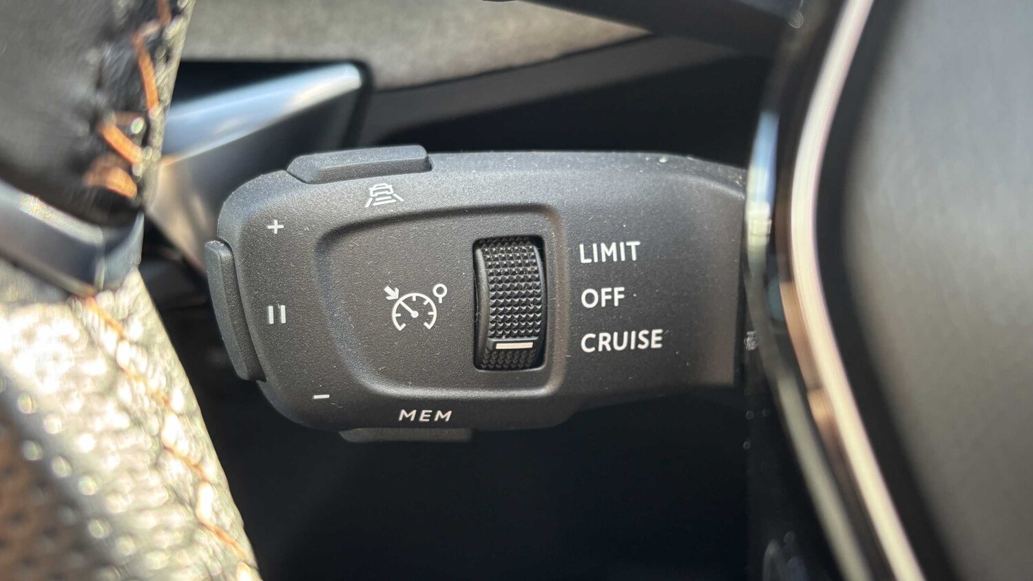 Used Peugeot 3008 for sale - 77860175: Photo 35