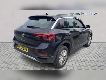 Used Volkswagen T-Roc 2022 for sale - 79148235: Photo