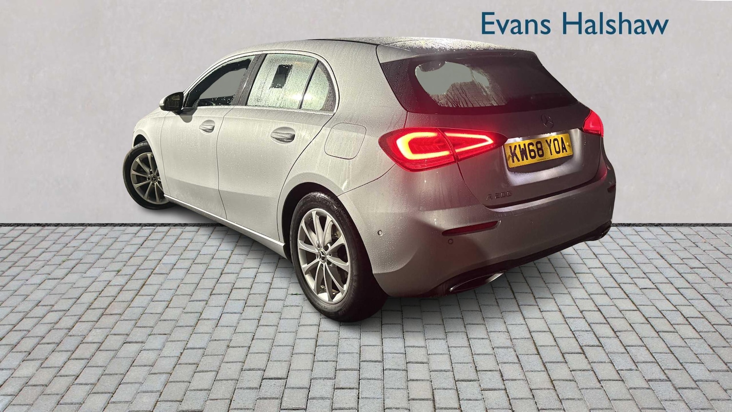 Used Mercedes-Benz A-Class for sale - 77857831: Photo 2