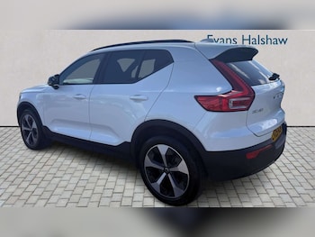 Used Volvo XC40 2025 for sale - 79002189: Photo