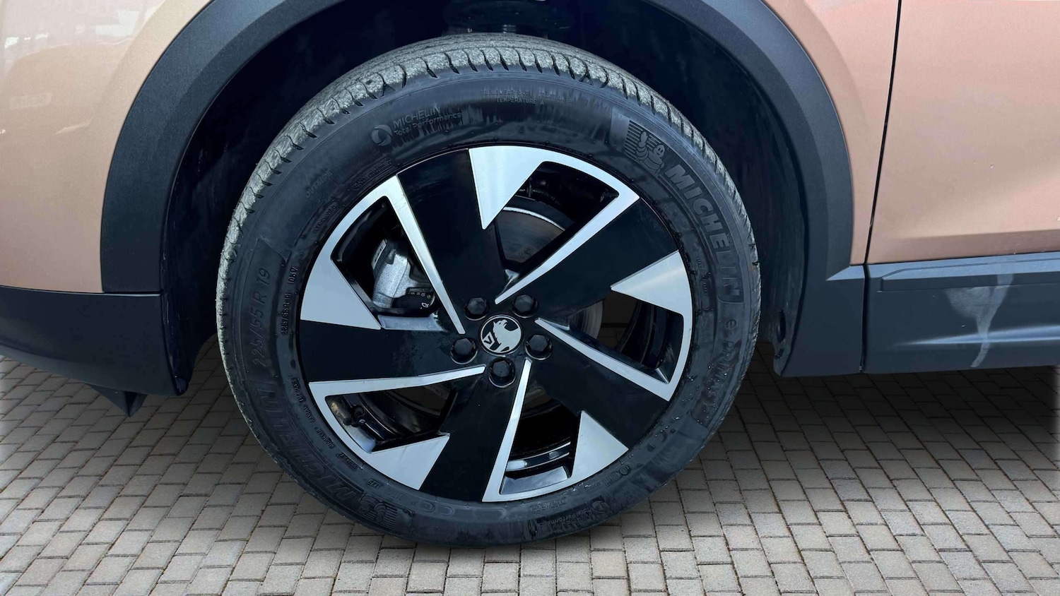 Used Vauxhall Grandland for sale - 77862395: Photo 3