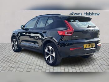 Used Volvo XC40 2025 for sale - 79702512: Photo