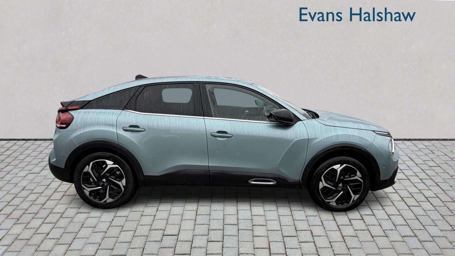 Used Citroen C4 2023 for sale - 77894501: Photo 2