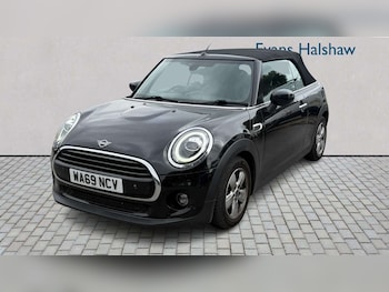 Used MINI Convertible 2019 for sale - 79339822: Photo