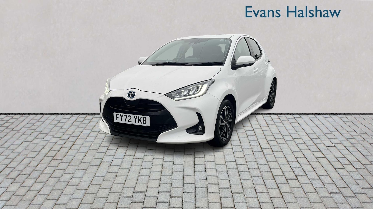 Used Toyota Yaris for sale - 77859795: Photo 3