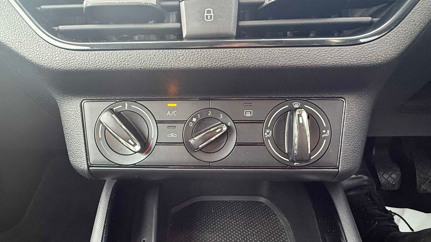 Used Skoda Kamiq for sale - 77859190: Photo 19