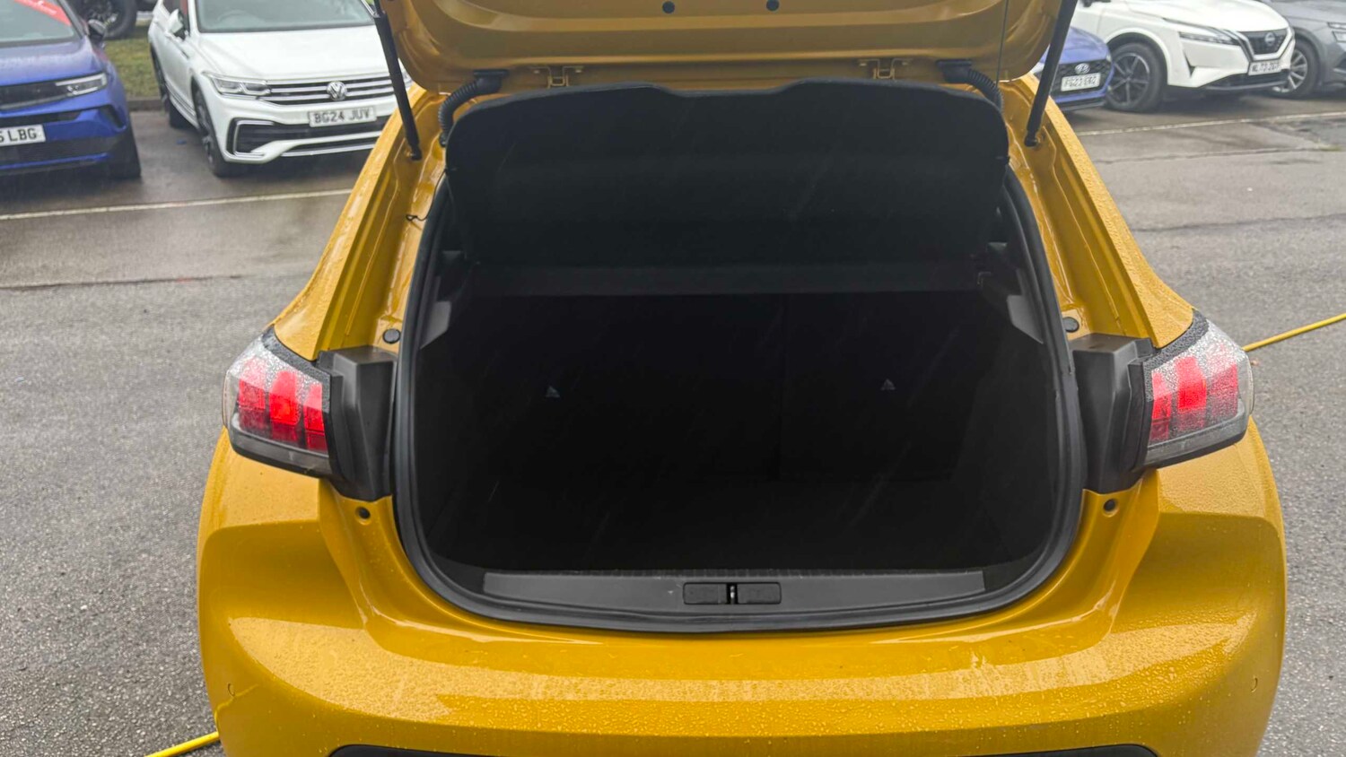 Used Peugeot 208 for sale - 77862343: Photo 14