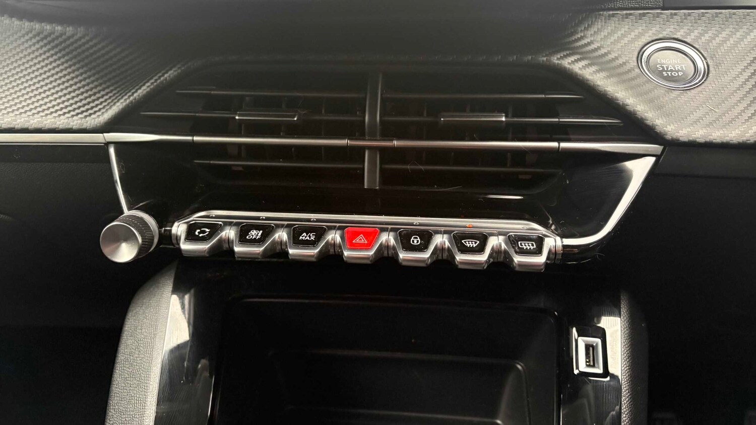 Used Peugeot 208 for sale - 77862343: Photo 21