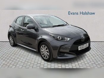 Used Toyota Yaris 2023 for sale - 78519535: Photo