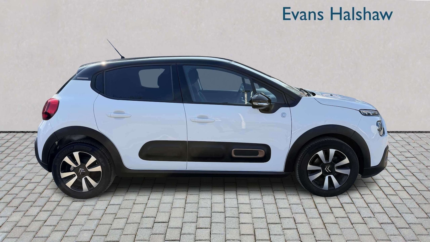 Used Citroen C3 2023 for sale - 77858791: Photo 2