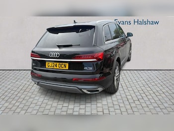Used Audi Q7 2024 for sale - 79134760: Photo