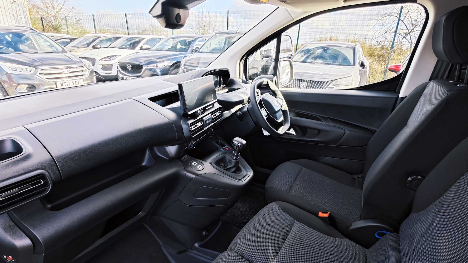 Used Peugeot Partner 2025 for sale - 77857151: Photo 18