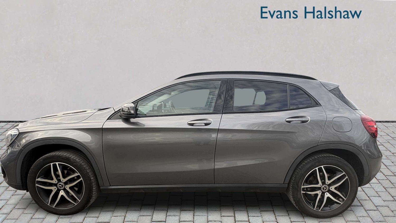 Used Mercedes-Benz GLA 2019 for sale - 78052385: Photo 3