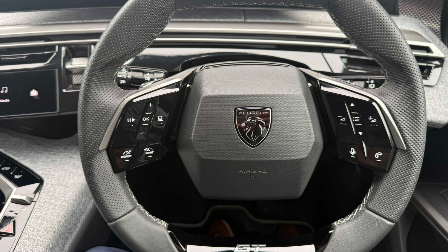 Used Peugeot 5008 for sale - 77861796: Photo 18