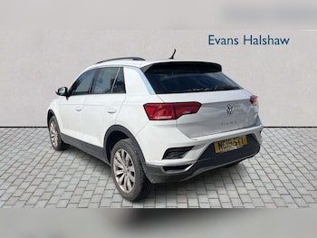Used Volkswagen T-Roc 2019 for sale - 78278869: Photo