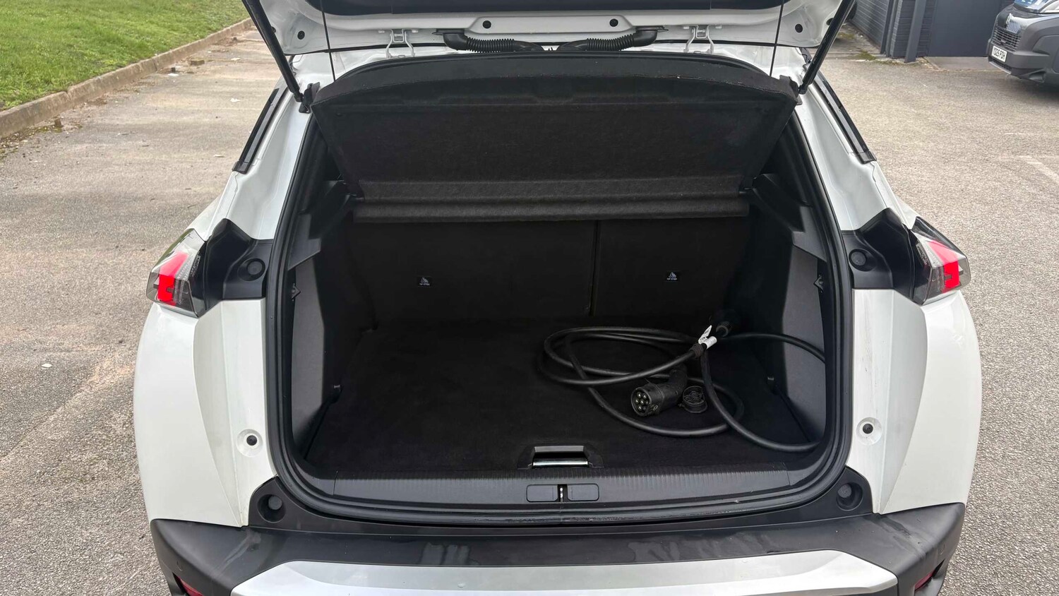 Used Peugeot 2008 for sale - 77857125: Photo 14