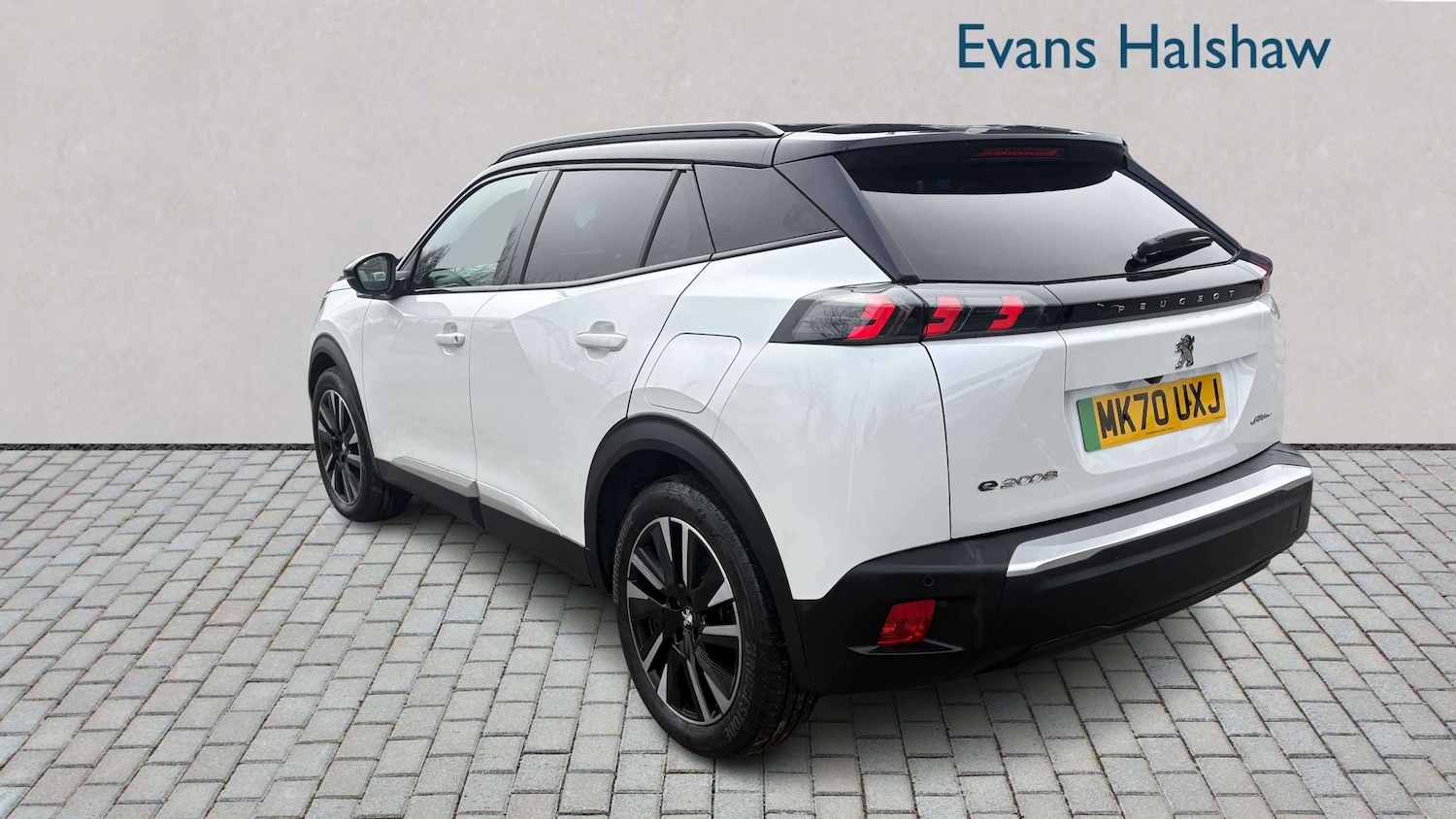 Used Peugeot 2008 for sale - 77857125: Photo 4